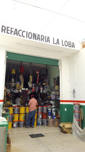 Refaccionaria la Loba Logo