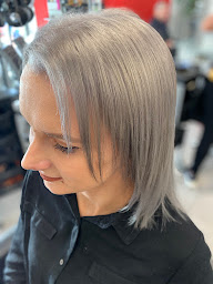 Photo n°4 de Caroline B et joli’mom coiffure enfant à Kingersheim (Salon de coiffure)