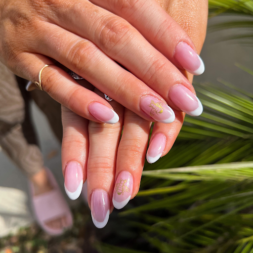 Three Palms Salon & Spa - Thumbnail