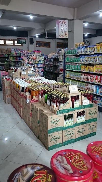 Photos of Karuma Mart