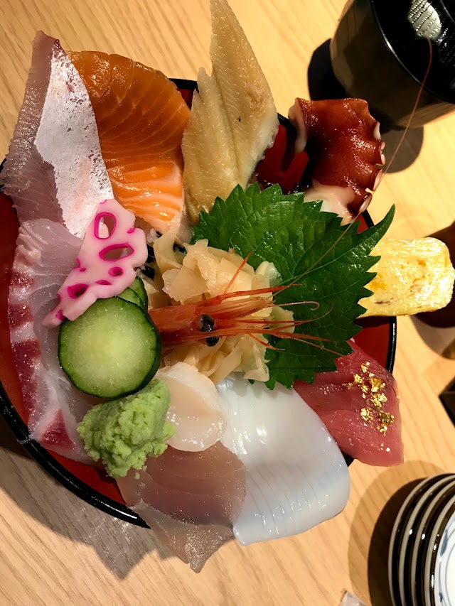 ひら井本店
