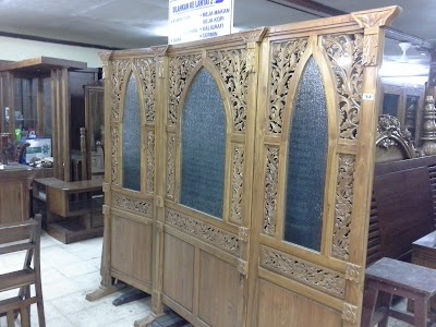 Photos of Ihtiar Jaya