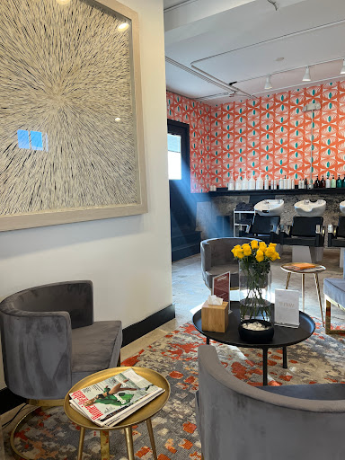 Wink Salon at Doctors Park - Thumbnail