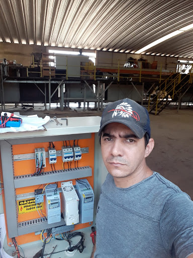 Ponto dos eletricistas em Campo Grande MS