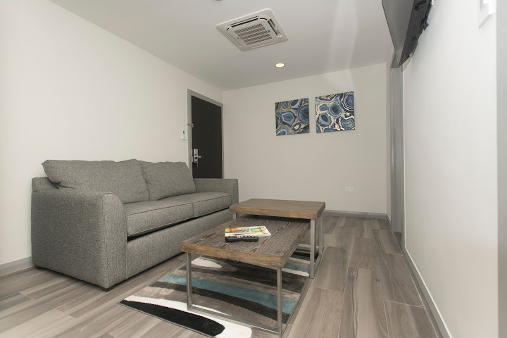 King's Hotel and Residences by null