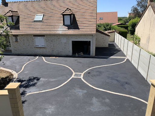 Photo de Artisan V.T.P à Outarville (45480)