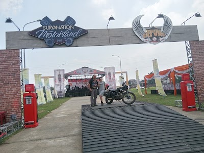 Photos of Palembang Trade Center