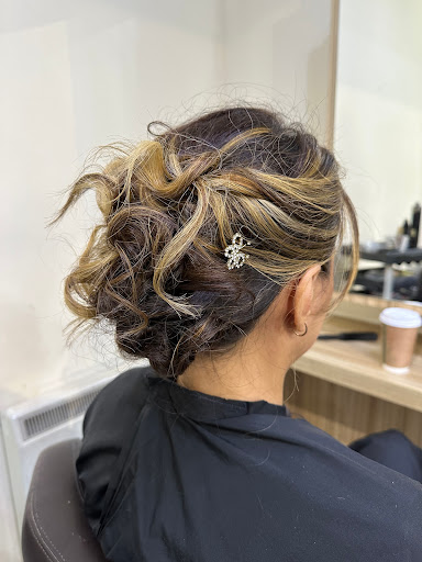 Leslie Hairdressing Gallery - United Kingdom