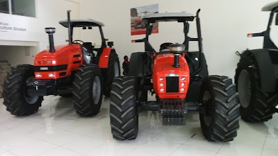 Photos of Renault Kenya - Simba Caetano Formula