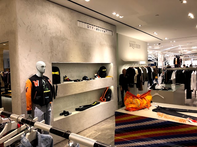 Off white Store London