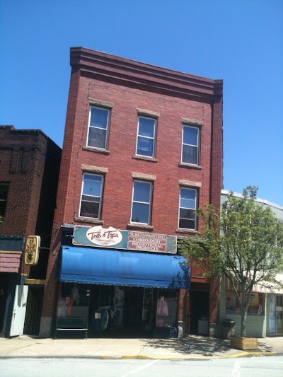 Photos of Tees-N-Tops