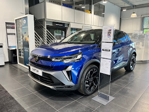 Photo n°18 de Renault Oloron-Sainte-Marie - edenauto à Oloron-Sainte-Marie (Borne de recharge de véhicules électriques)