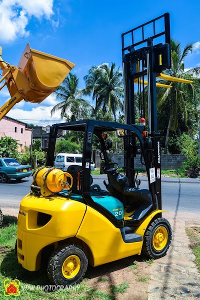 Photos of Jinadasa Motors Yard