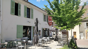 Photo n°1 de Le Monest à Monestier-de-Clermont (Restaurant français)