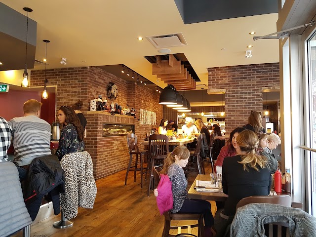 Red's Diner In Kensington