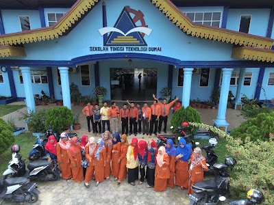 Photos of School of Technology Dumai