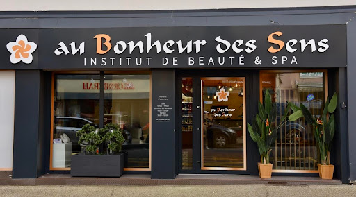 Photo de La Maison de la Pose Distributeur de la marque JACUZZI® à Perrigny (39570)
