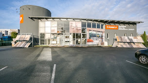 Photo n°8 de Point.P Carrelage - Saintes Coteaux à Saint-Georges-des-Coteaux (Magasin d'outillage)