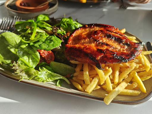 Harry's Bar & Restaurant, Thorpe-le-Soken - Thumbnail