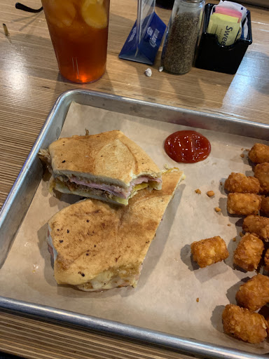 The Range Cafe - Visual