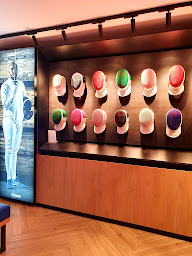 Photo n°4 de Prieur Sports à Paris (Magasin d'articles de sports)