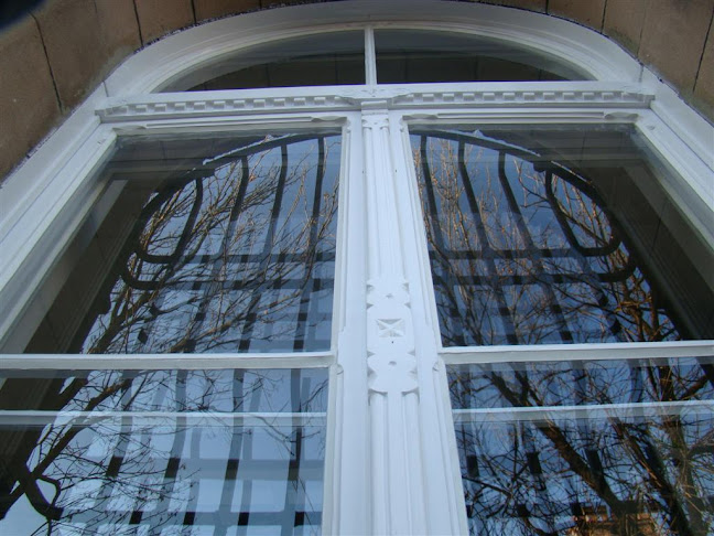 Comentarii opinii despre Tabaszewski Renowacje Zabytków Z Drewna, Renowacja Okien i Drzwi Renowacja Elewacji