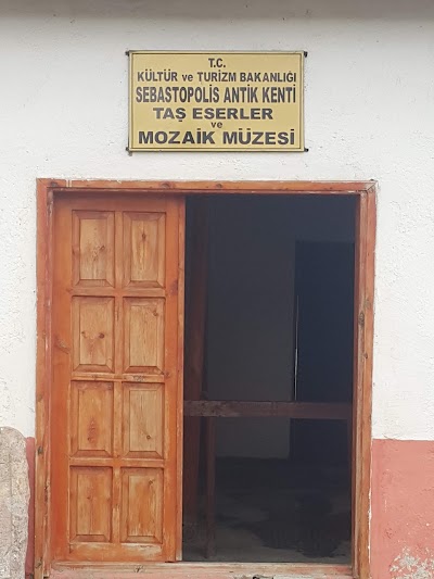 Taş Eserler Mozaik Müzesi