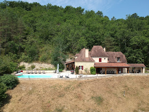 Photo n°4 de Villa Rêve des Roses à Saint-Cybranet (Agence de location de chalets)