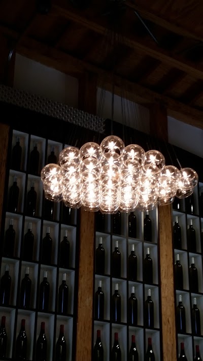 Photos of Stone's Throw Winery