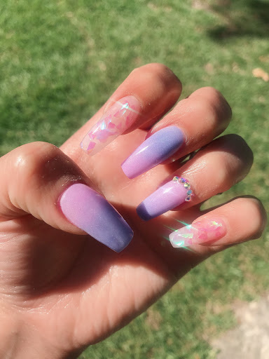Fancy Nails - Visual