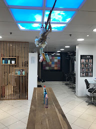 Photo n°9 de Cynalex coiffure à Orgeval (Magasin de produits de beauté)