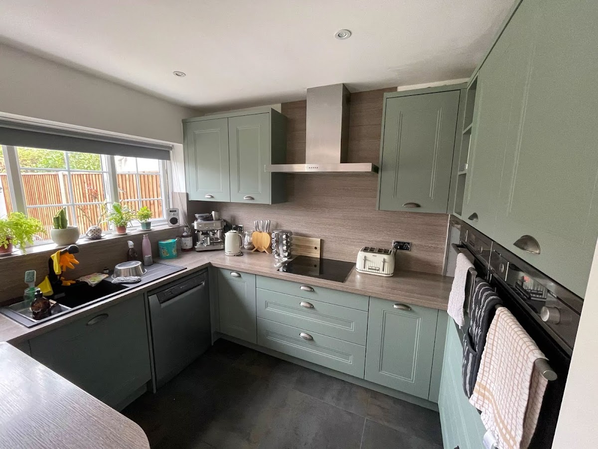 Kitchen Makeovers (Twickenham)