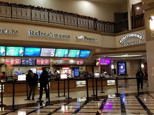 Shops At Dos Lagos