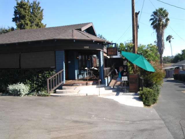 Little Beast Restaurant
