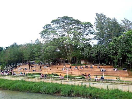 Taman Kota 2 BSD, Author: Mutiara Ulfah