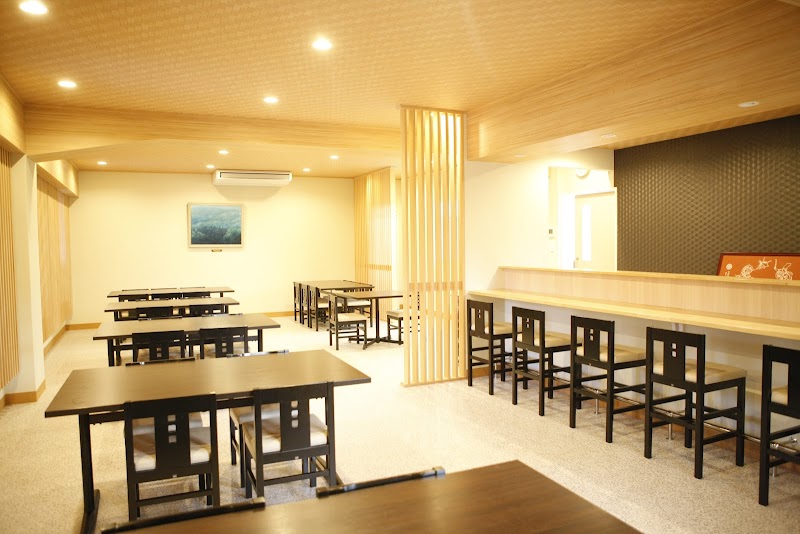 ユマニテク調理製菓専門学校