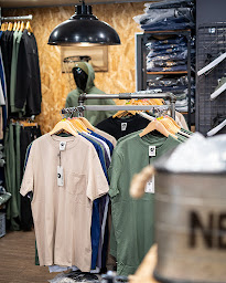 Photo n°6 de DCJEANS à Gennevilliers (Magasin)