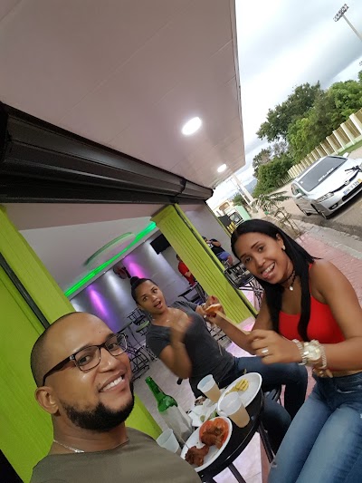 bar