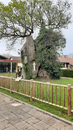 Photo de Berceau Saint Vincent de Paul à Saint-Vincent-de-Paul (40990)