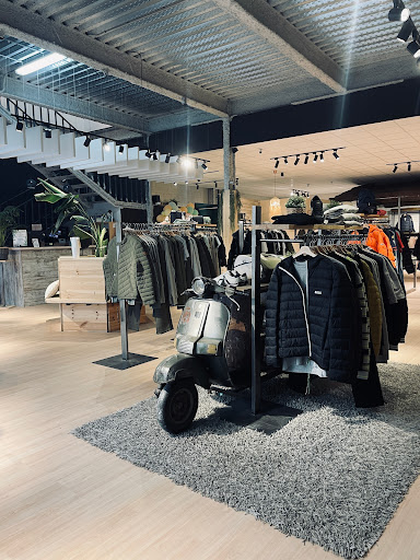 STORE PREMIUM OUTLET - Thumbnail