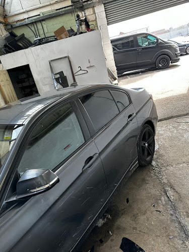 Comments and reviews of UK Dipz Ltd. Plasti-dip Service. Liquid Wrap. Full Dip. Liquid Vinyl. Leeds