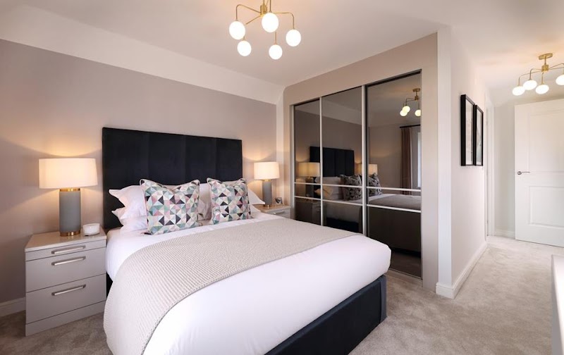 Redrow - Larchwood photo 2
