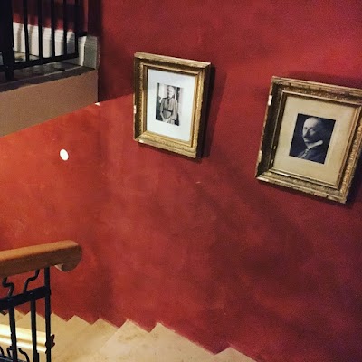 Photos of Eivere m&otilde;is