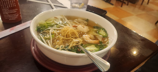 Pho Chopstix - Visual