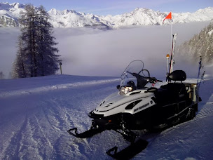 Photo n°21 de AILLOUD-PERRAUD LOISIRS EMBRUN à Crots (Service de location de motoneiges)