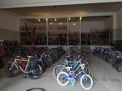 Iowa City Bike Library