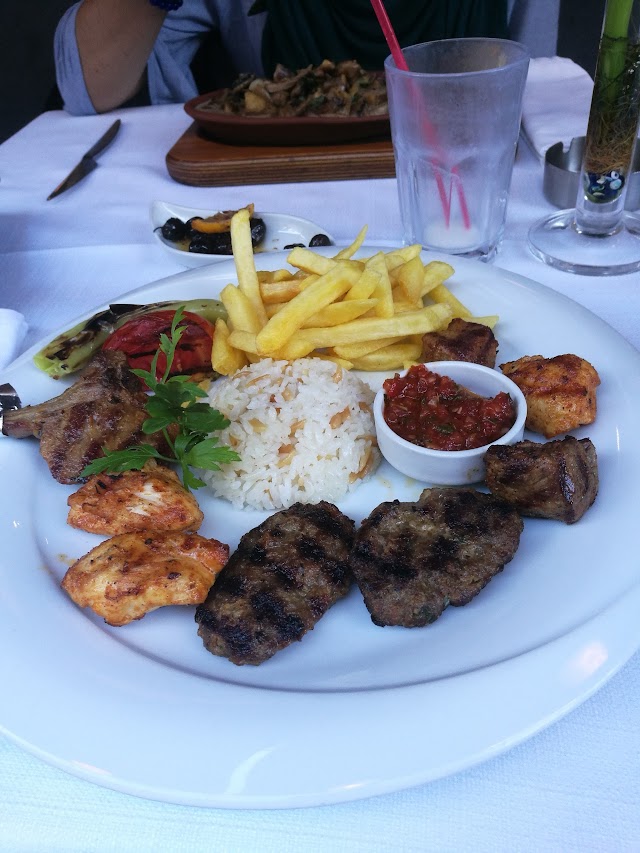 Cafe Amedros