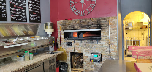 Photo 10 - Olive pizza