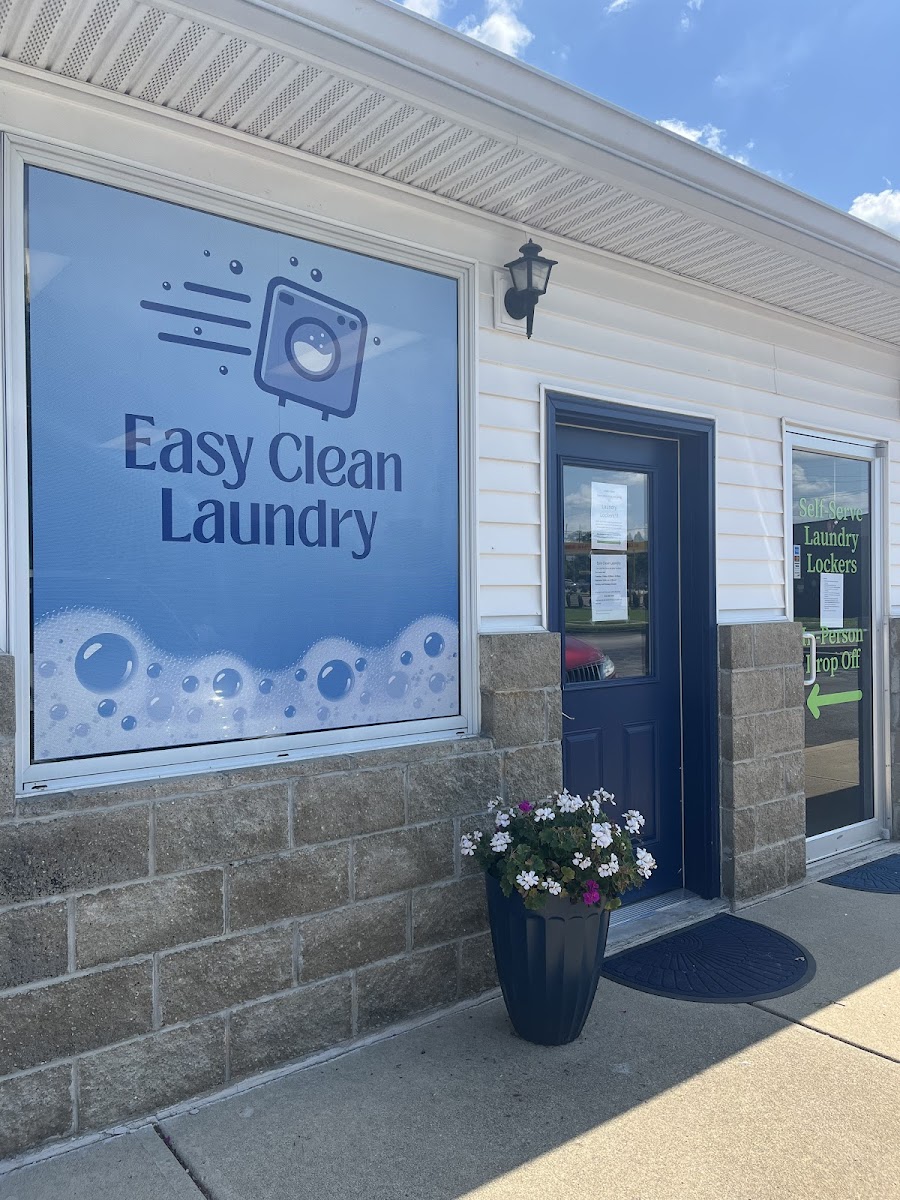Easy Clean Laundry laundromat interior in Bloomington, IN