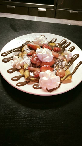 Paulee's - Visual